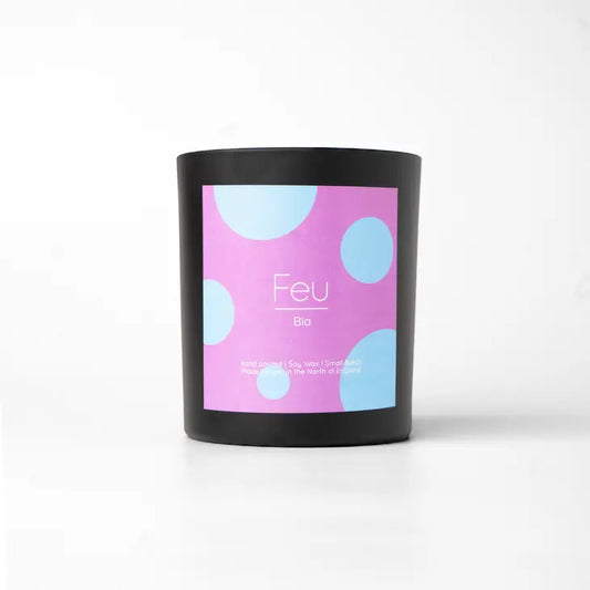 Feu Sandalwood & Whisky Woodenwick Soy Wax Candle at Joetie Home Fragrance. Luxury Handmade Apothecary Soy Candles