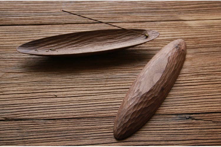 Walnut Boat-Shaped Incense Holder