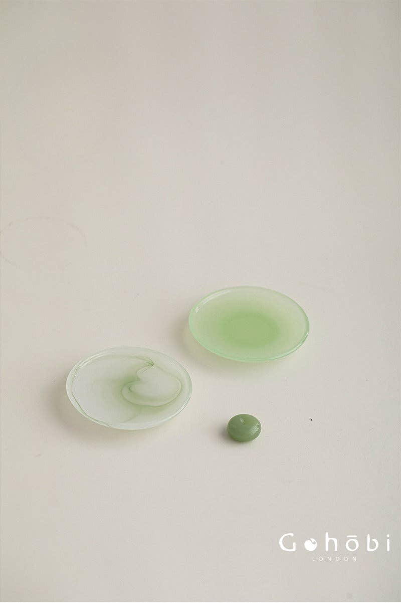 Gohobi Spring Shadow Glazed Incense Holder – Ceramic Ash Catching Incense Tray: Ink pattern incense tray (green) + Incense plug