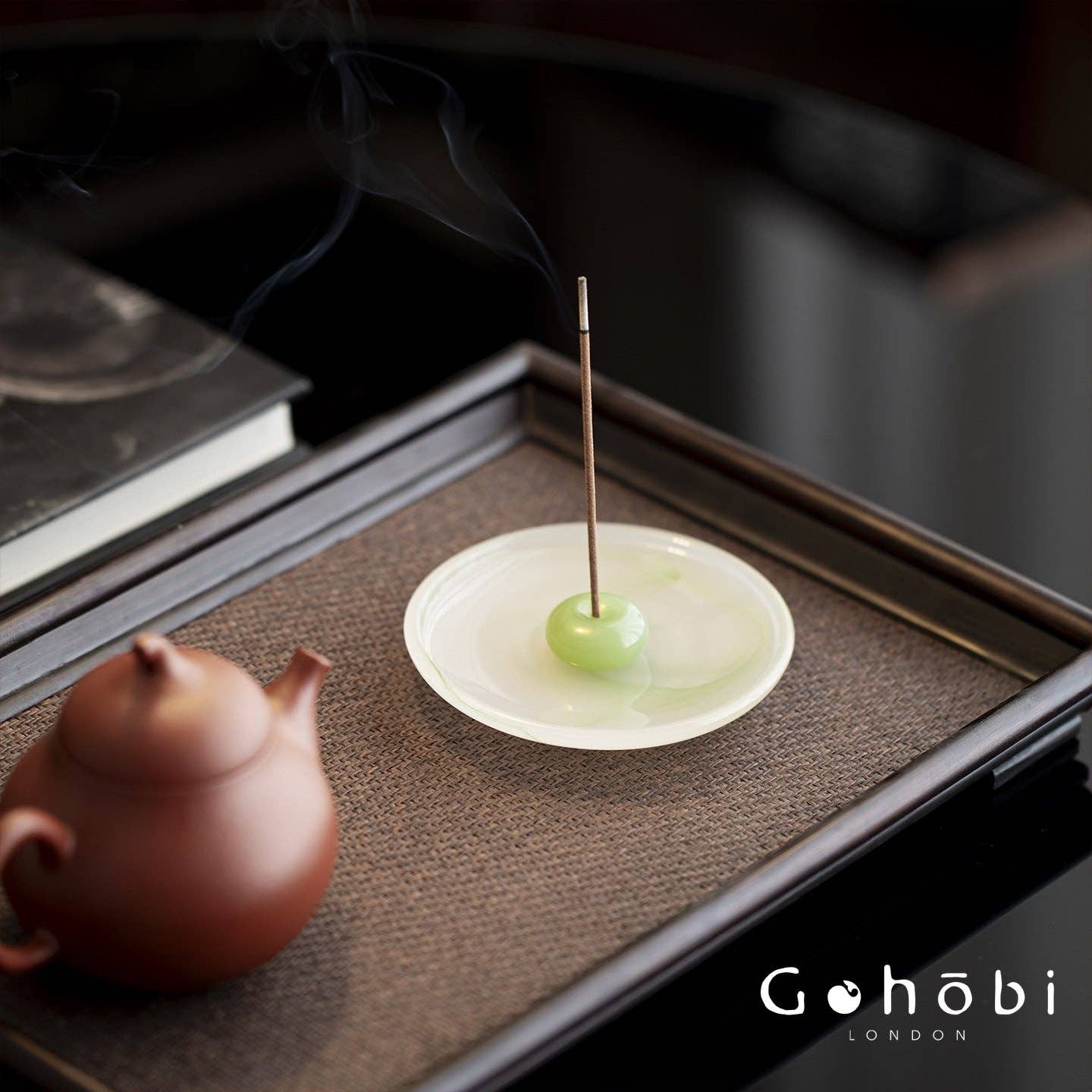 Gohobi Spring Shadow Glazed Incense Holder – Ceramic Ash Catching Incense Tray: Ink pattern incense tray (green) + Incense plug