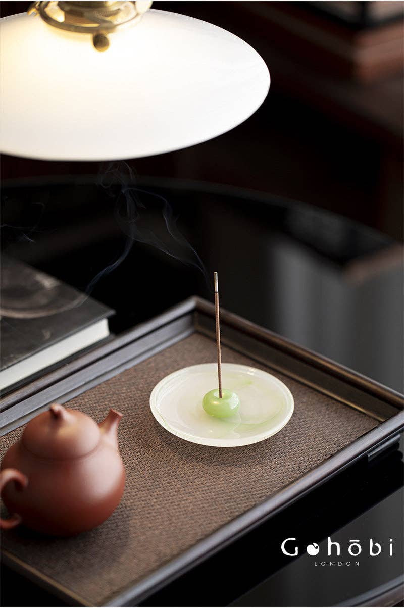 Gohobi Spring Shadow Glazed Incense Holder – Ceramic Ash Catching Incense Tray: Ink pattern incense tray (green) + Incense plug