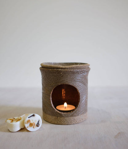 Rustic Brown Wax/Oil Burner