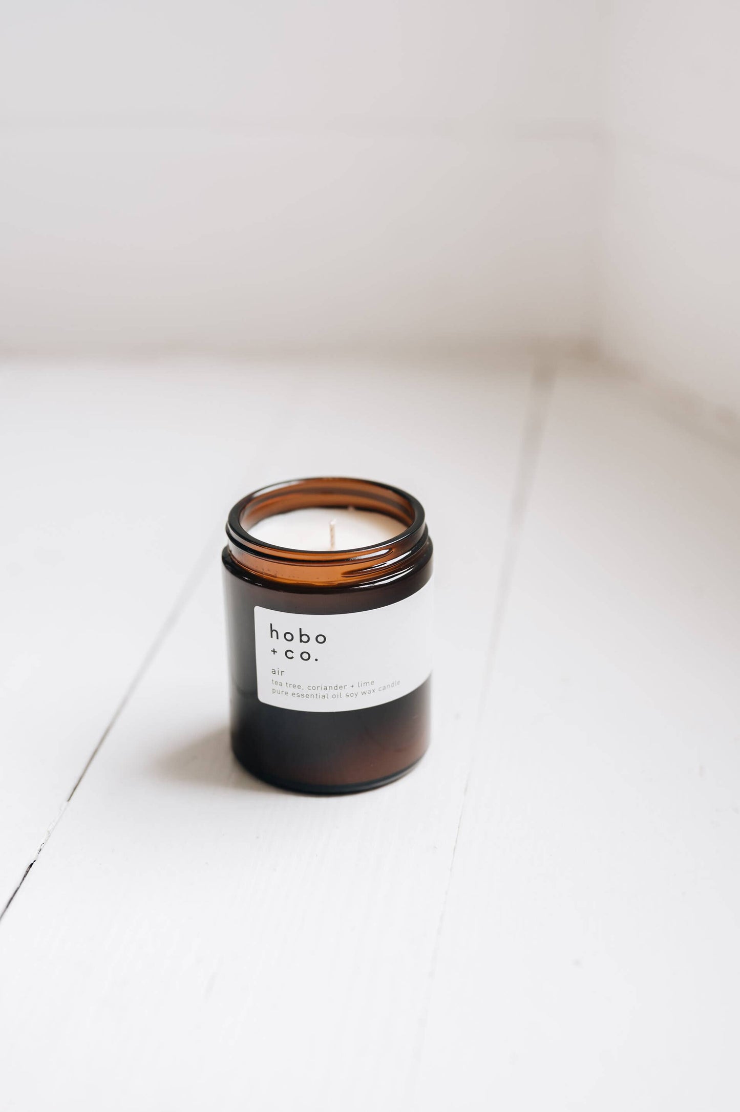 Hobo+Co Air Medium Essential Oil Scented Soy Candle at Joetie Home Fragrance. Luxury Handmade Apothecary Soy Candles