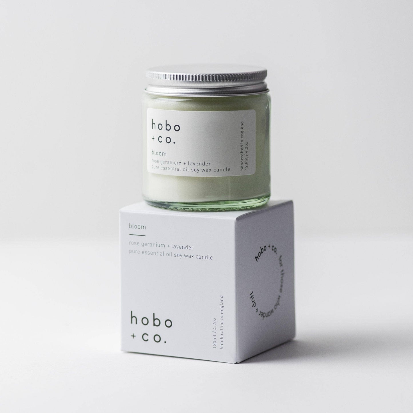 Hobo+Co Bloom Small Essential Oil Soy Wax Candle at Joetie Home Fragrance. Luxury Handmade Apothecary Soy Candles